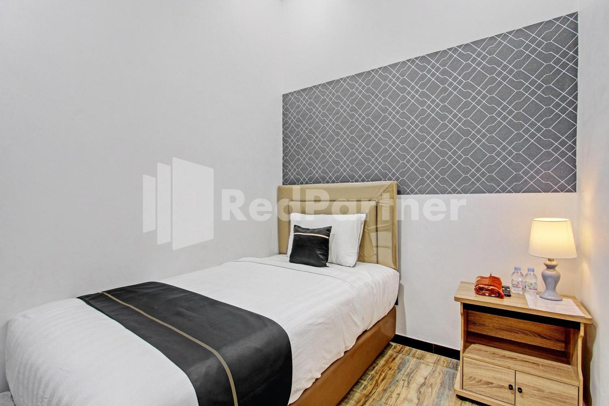 House N Coffee 55 Temanggung Redpartner Ξενοδοχείο Εξωτερικό φωτογραφία
