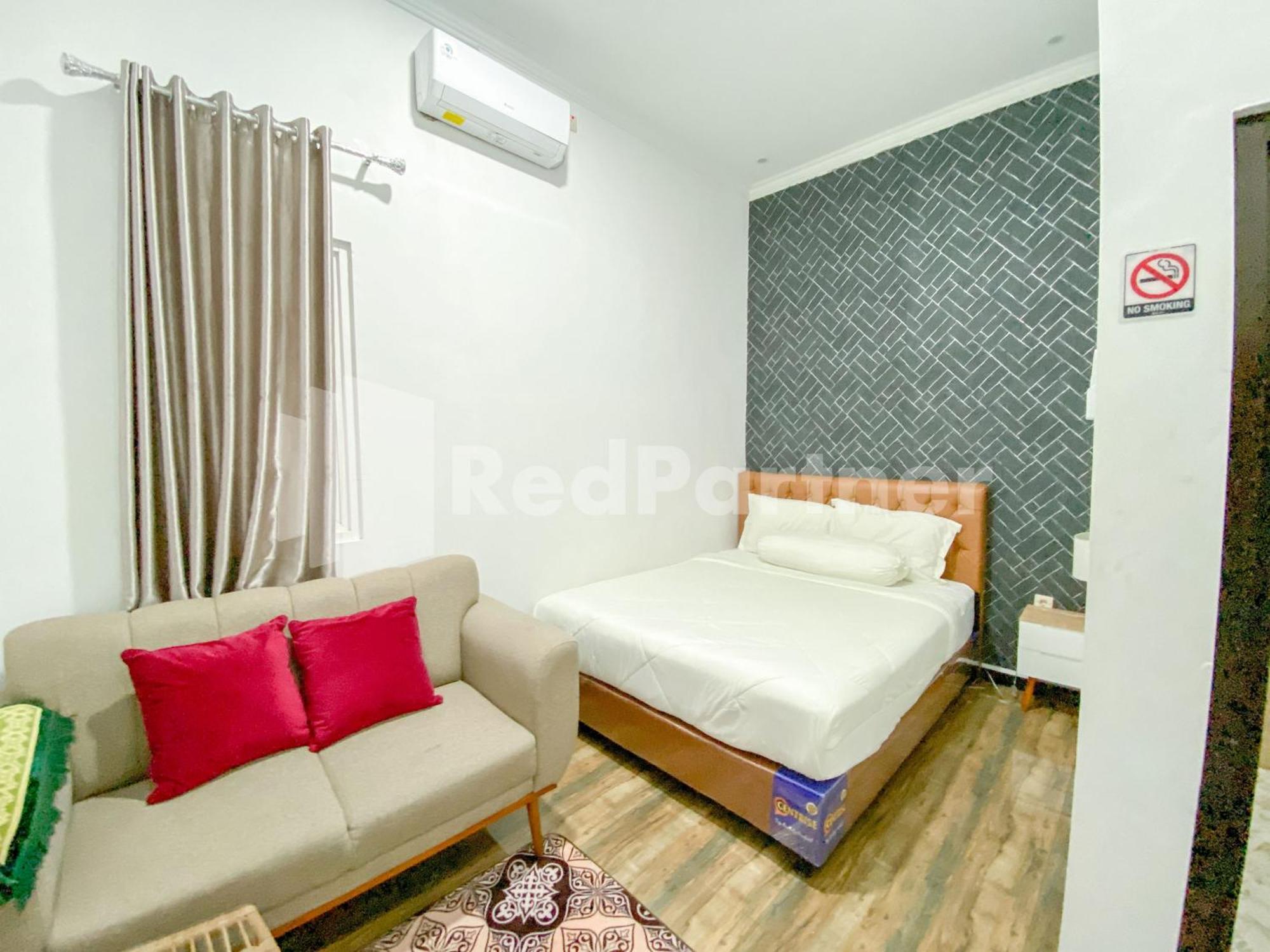 House N Coffee 55 Temanggung Redpartner Ξενοδοχείο Εξωτερικό φωτογραφία